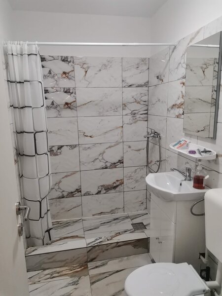Metrou Brancoveanu, Oltenitei, Giurgiului, stradal garsoniera si apartament